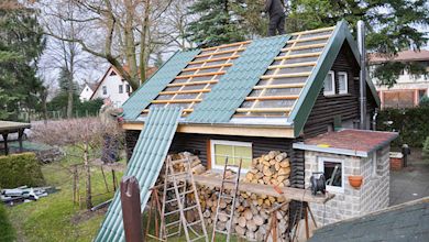 Metalldachpfannen, Dachsanierung, Asbestsanierung, Blechdach